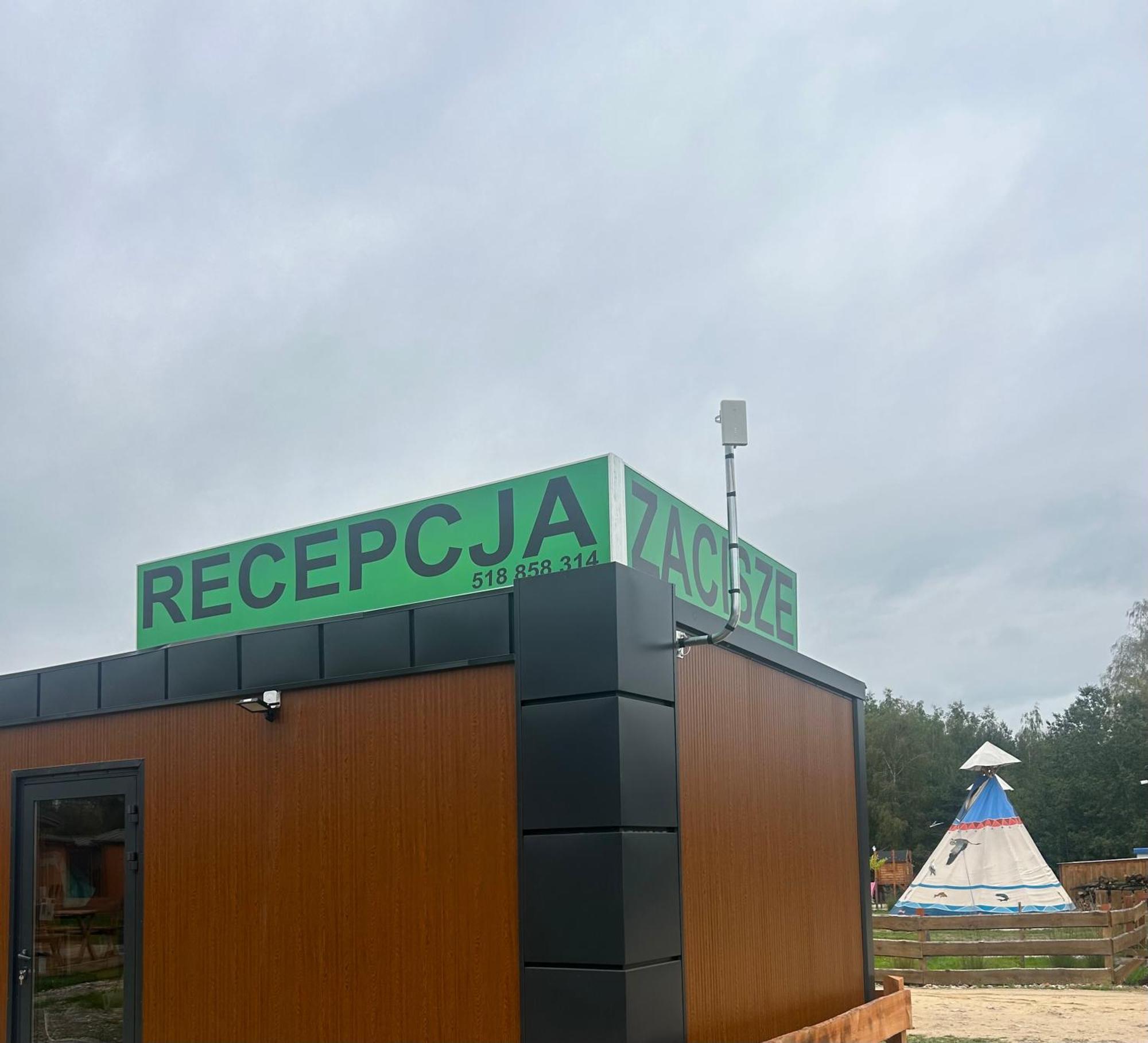 Zacisze Obok Suntago Park Otel Grabce-Towarzystwo Dış mekan fotoğraf